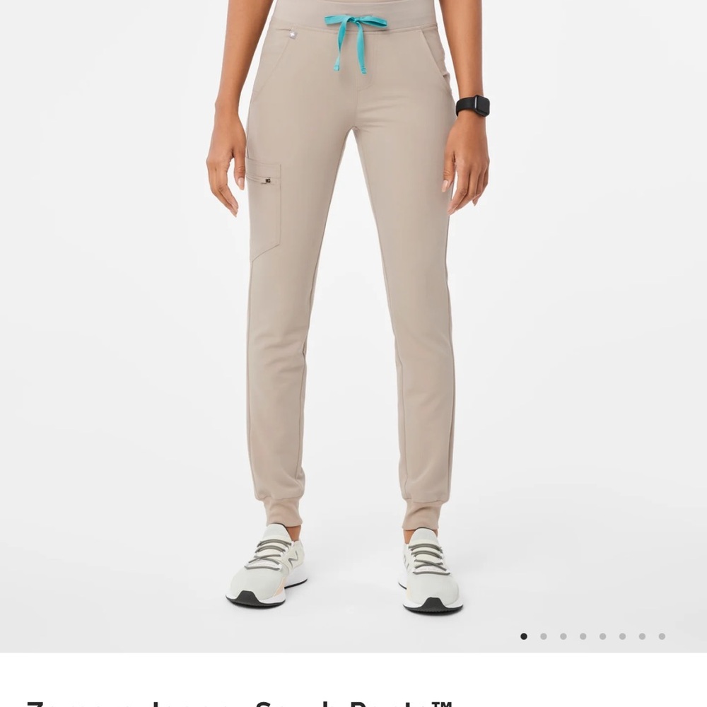 FIGS Zamora Jogger Scrub Pants™